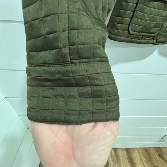 Vintage Harve Benard green quilted button up jacket est. size small - Picture 8 of 16